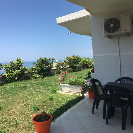 Sunset House Apartment Ksamil Ngoại thất bức ảnh
