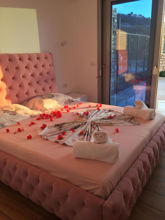 Sunset House Apartment Ksamil Ngoại thất bức ảnh