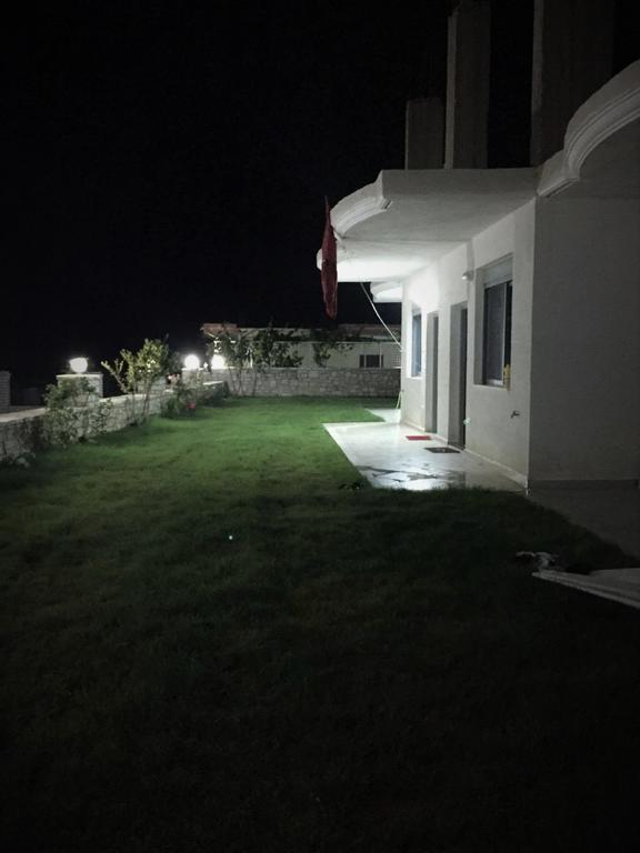 Sunset House Apartment Ksamil Ngoại thất bức ảnh