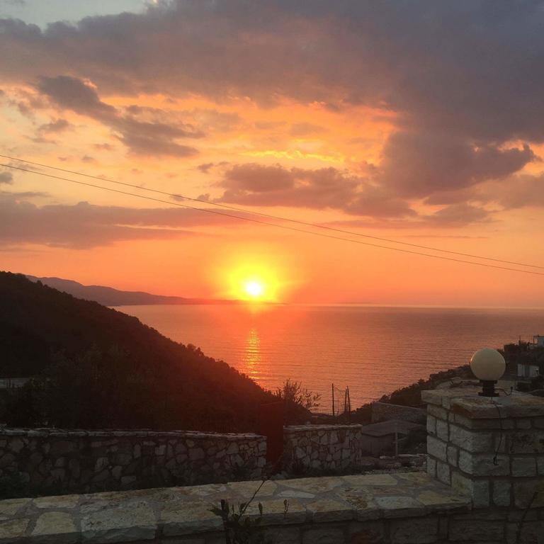 Sunset House Apartment Ksamil Ngoại thất bức ảnh